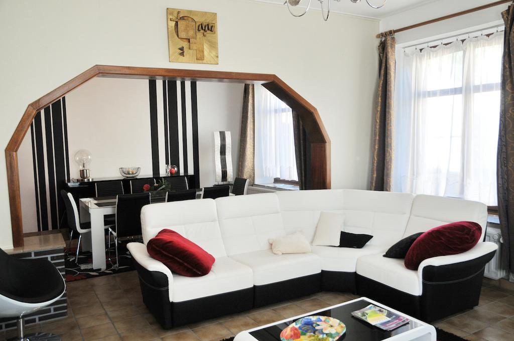 Gite Stone Lodge Bourcy Esterno foto