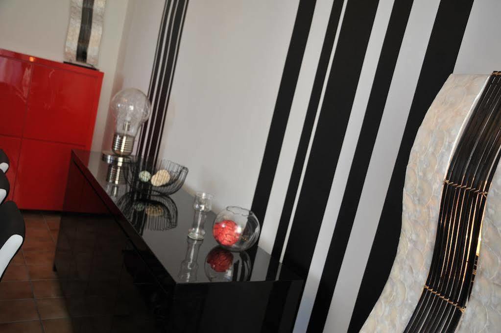 Gite Stone Lodge Bourcy Esterno foto